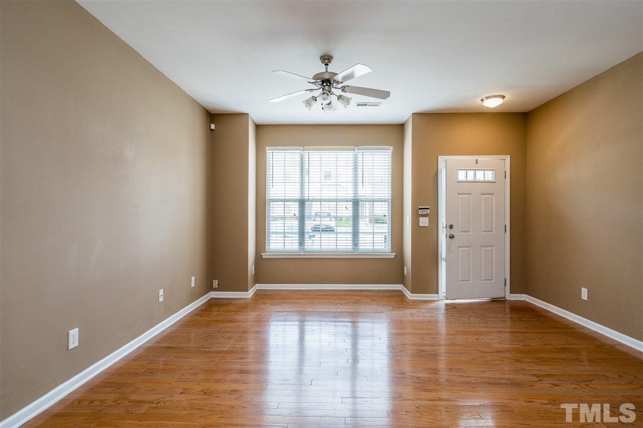 8269 City Loft Court Raleigh, NC 27613 - Photo 4 of 19
