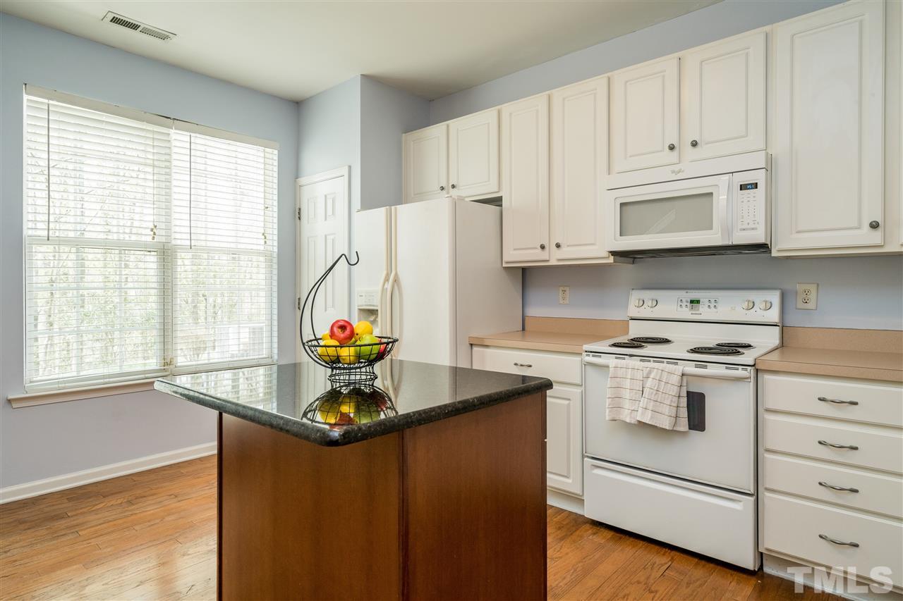 8269 City Loft Court Raleigh, NC 27613 - Photo 7 of 19