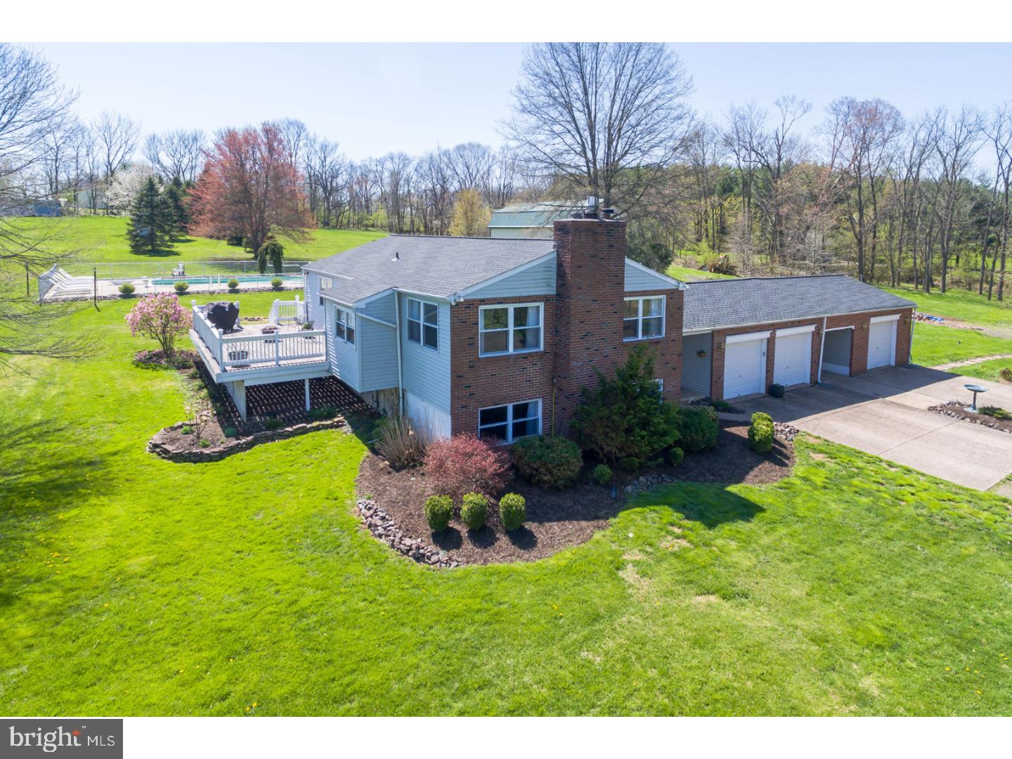 318 Moyer Road Perkasie, PA 18944 - Photo 1 of 25