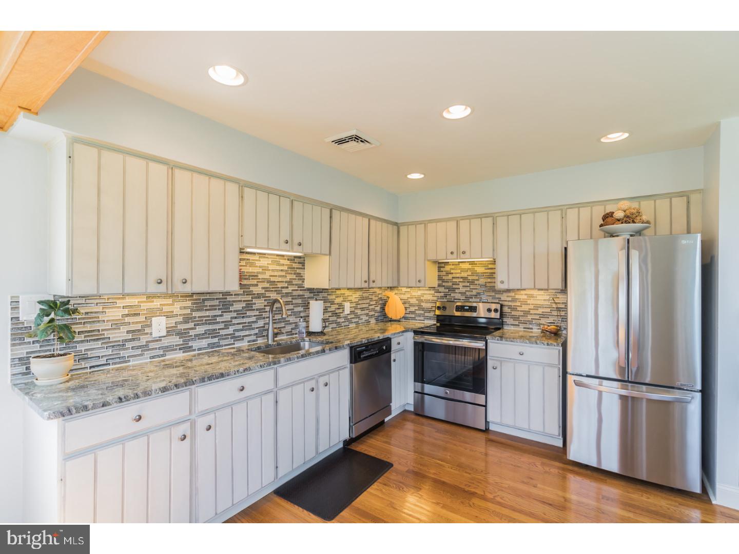 318 Moyer Road Perkasie, PA 18944 - Photo 9 of 25
