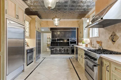 $28,995,000 | 1200 Armsby Drive, Hillsborough, CA 94010