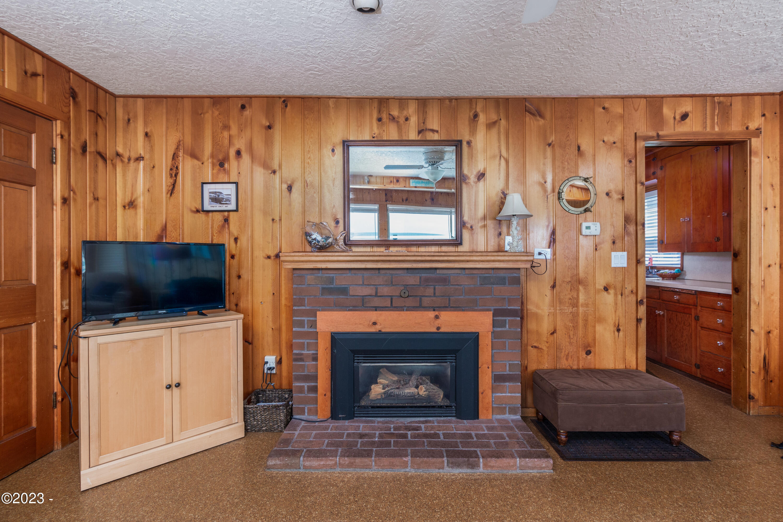 6465-6467 Northwest Logan Road Lincoln City, OR 97367 - Photo 12 of 43 IMG_4172-Edit