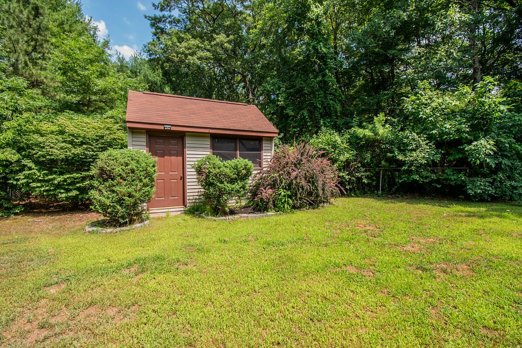27 Leuba Road Coventry, RI 02816 - Photo 20 of 20