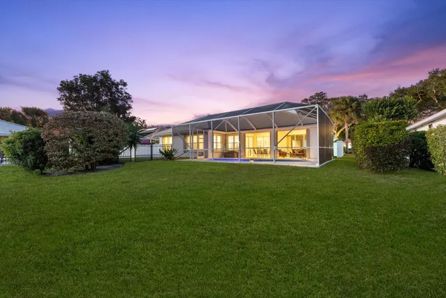 $999,900 | 6073 Winding Lake Drive, Jupiter, FL 33458
