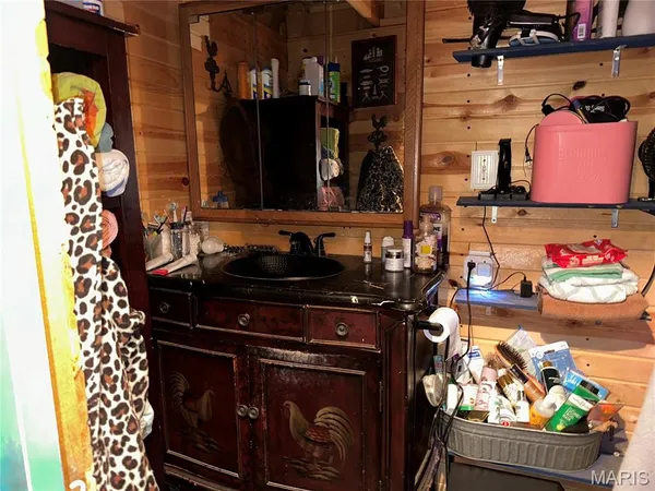 $200,000 | 1300 Norfork Lane, Ironton, MO 63650