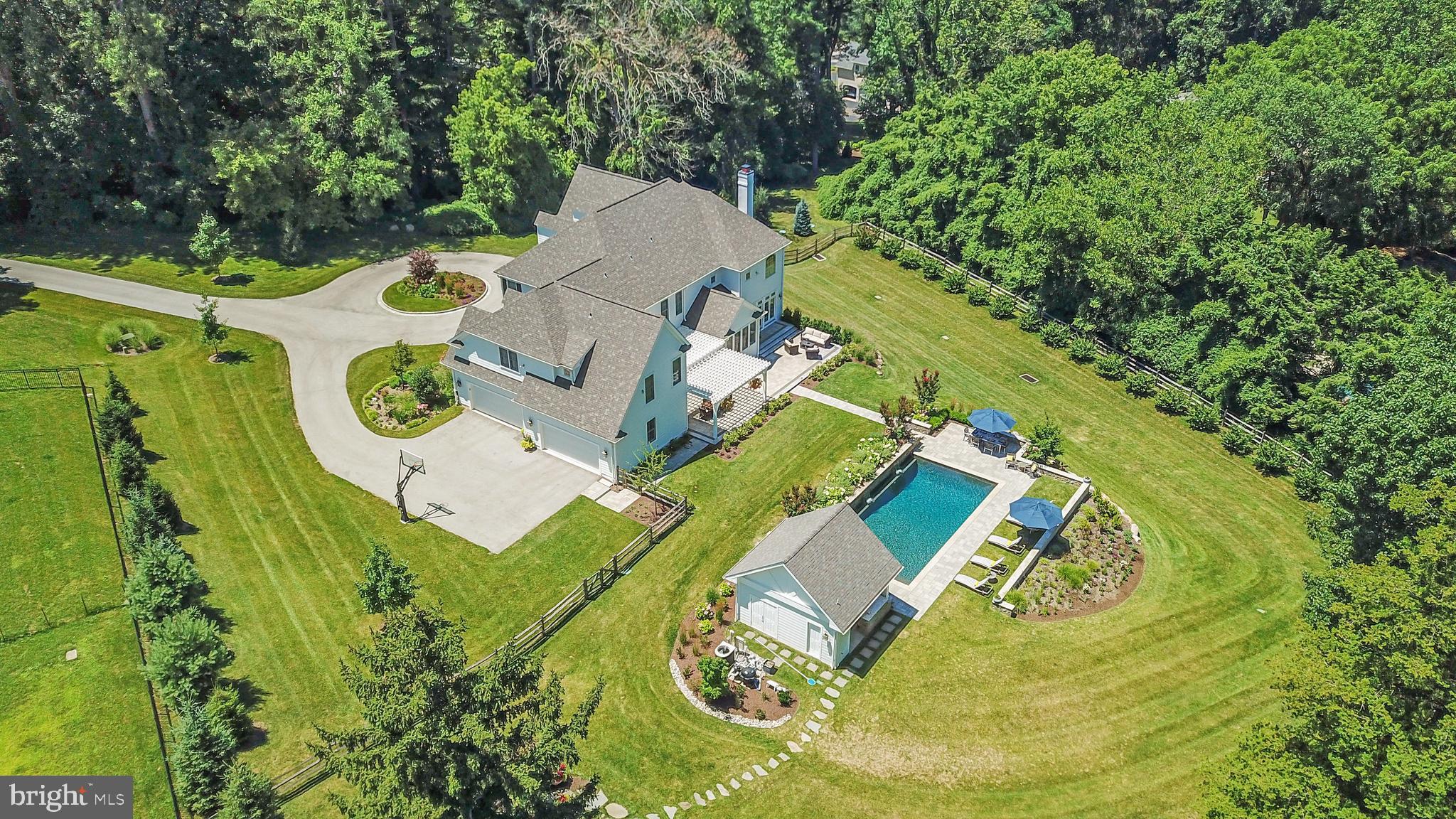 295 Hares Lane Wayne, PA 19087 - Photo 3 of 8