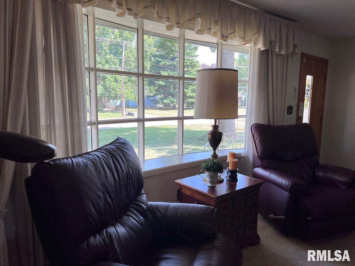 301 West Lake Shore Drive Springfield, IL 62703 - Photo 14 of 34 Gallery Image 14