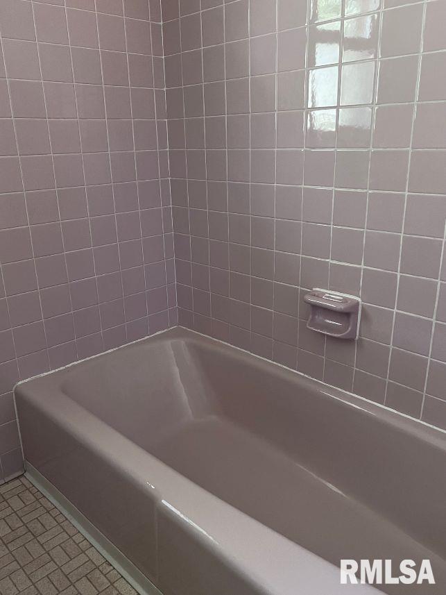 301 West Lake Shore Drive Springfield, IL 62703 - Photo 24 of 34 Gallery Image 24
