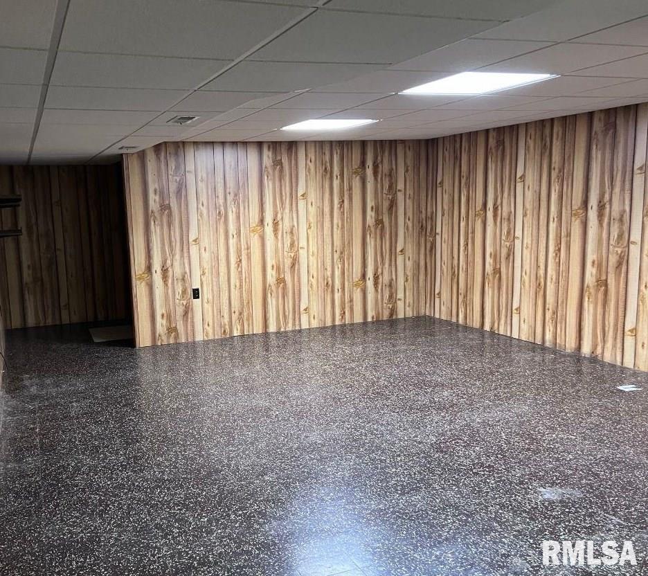 301 West Lake Shore Drive Springfield, IL 62703 - Photo 27 of 34 Gallery Image 27