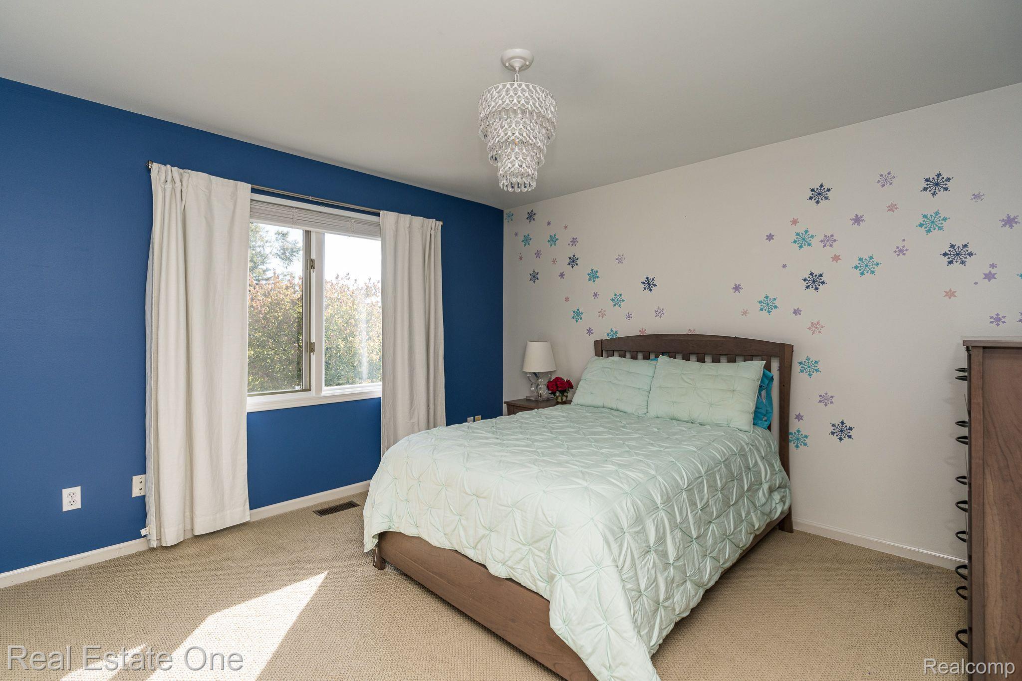 5849 Kingspointe Drive Rochester, MI 48306 - Photo 40 of 57 Gallery Image 40