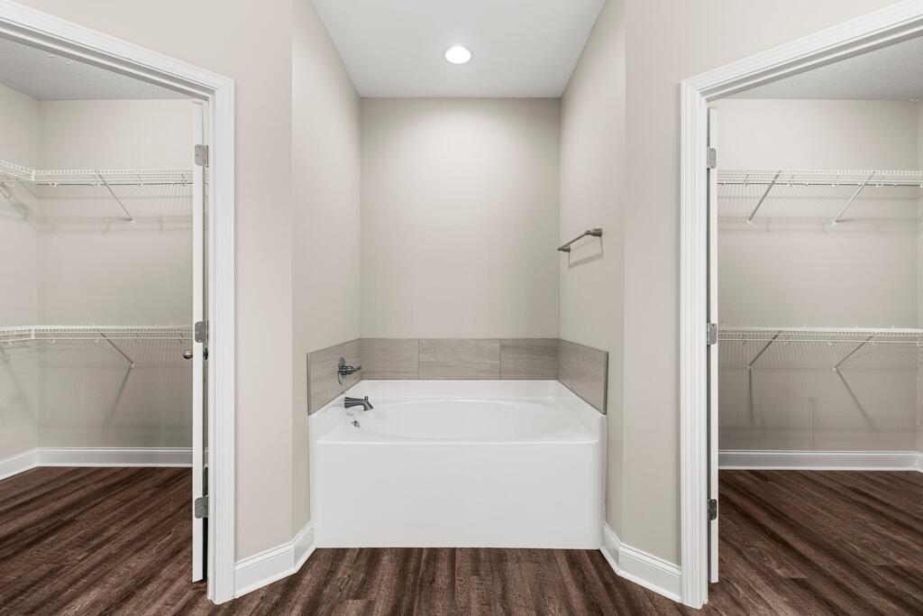 488 Lee Road Salem, AL 36874 - Photo 16 of 32 Two Walk- In Closets / Soaking Tub