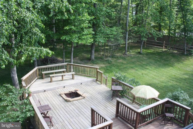 1765 Rudolph Lane Lusby, MD 20657 - Photo 7 of 29 Back yard