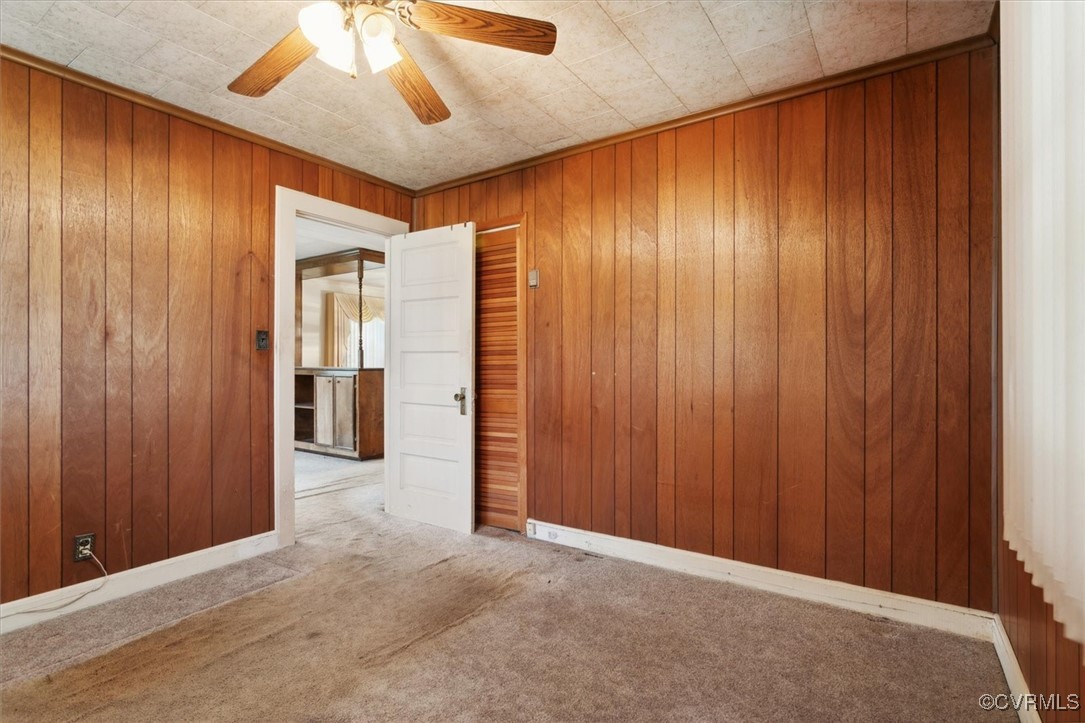 456 Queens Creek Road Williamsburg, VA 23185 - Photo 11 of 44 an empty room with closet area