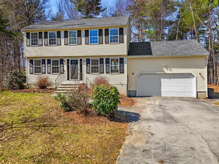 $529,000 | 3 Pemigewasset Circle, Derry, NH 03038