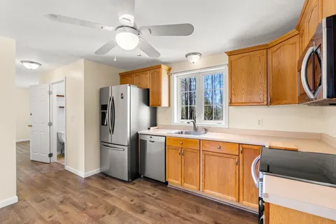 $529,000 | 3 Pemigewasset Circle, Derry, NH 03038