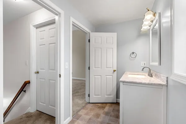 $529,000 | 3 Pemigewasset Circle, Derry, NH 03038