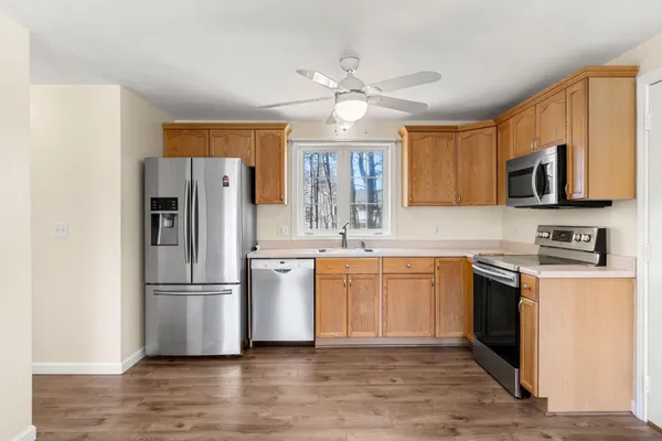 $529,000 | 3 Pemigewasset Circle, Derry, NH 03038