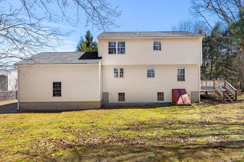 $529,000 | 3 Pemigewasset Circle, Derry, NH 03038