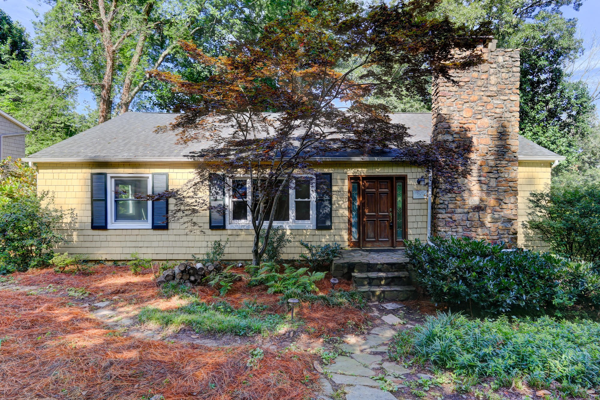 1521 Duncan Road Knoxville, TN 37919 - Photo 4 of 32 Gallery Image 4