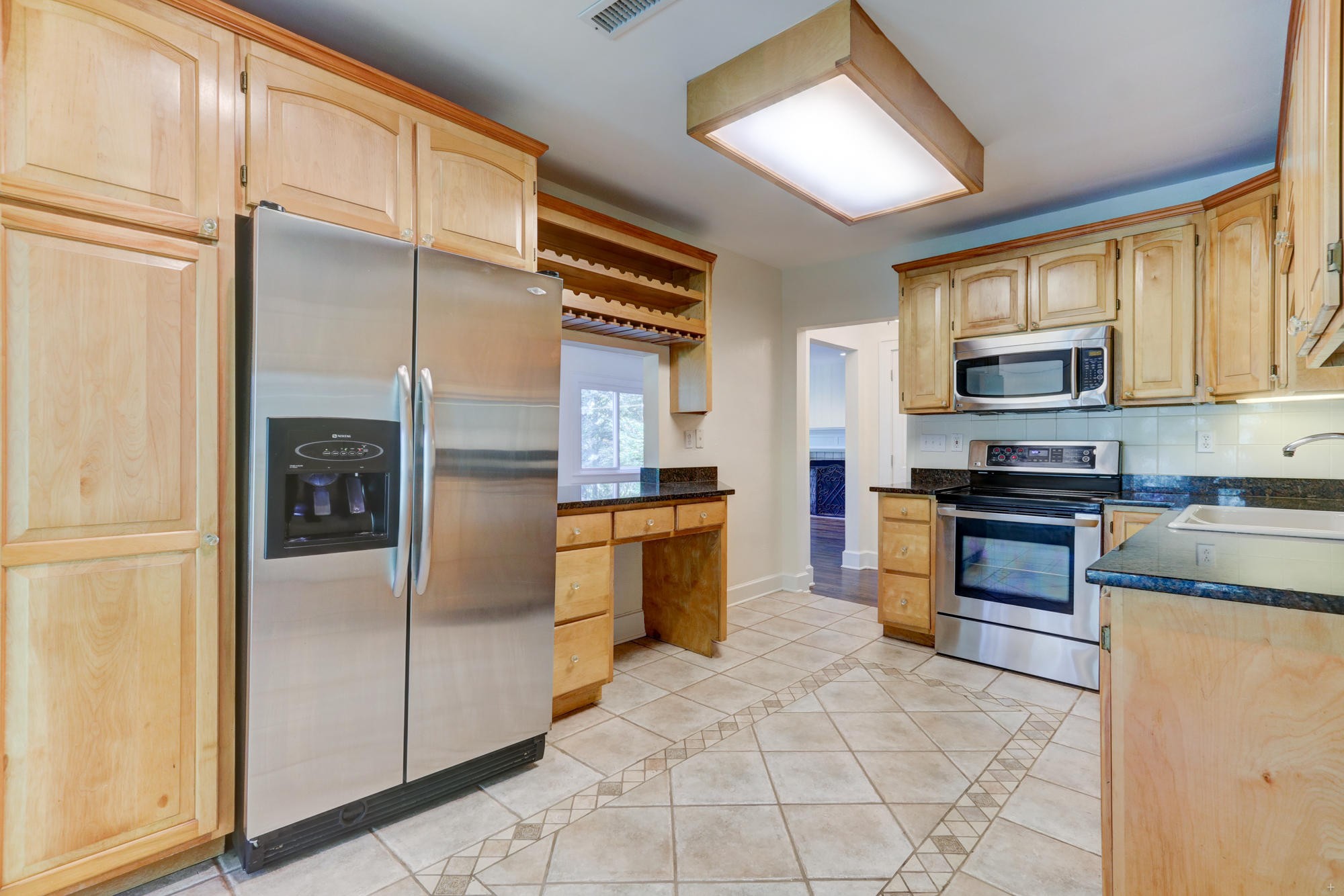 1521 Duncan Road Knoxville, TN 37919 - Photo 7 of 32 Gallery Image 7