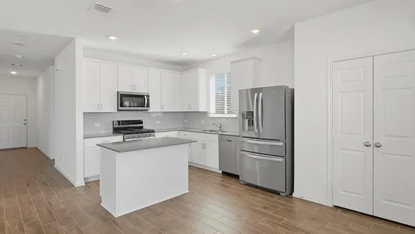 $2,300 | 1625 Brimhurst Drive, Leander, TX 78641