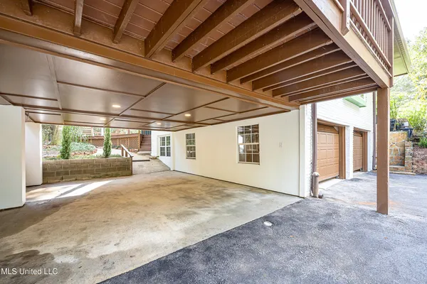 $1,398,990 | 132 Pine Drive, Ocean Springs, MS 39564