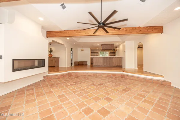 $1,398,990 | 132 Pine Drive, Ocean Springs, MS 39564