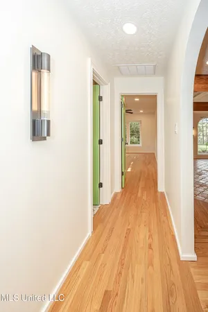 $1,398,990 | 132 Pine Drive, Ocean Springs, MS 39564