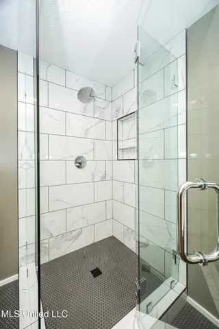 $1,500,000 | 132 Pine Drive, Ocean Springs, MS 39564