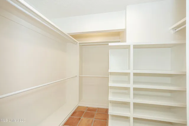 $1,500,000 | 132 Pine Drive, Ocean Springs, MS 39564