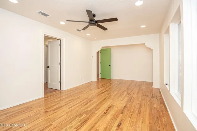 $1,500,000 | 132 Pine Drive, Ocean Springs, MS 39564