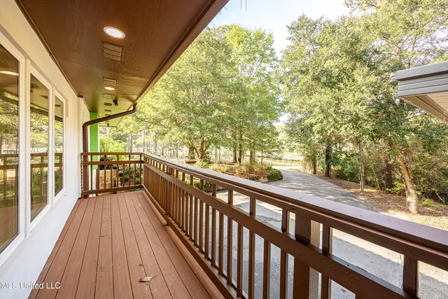 $1,500,000 | 132 Pine Drive, Ocean Springs, MS 39564