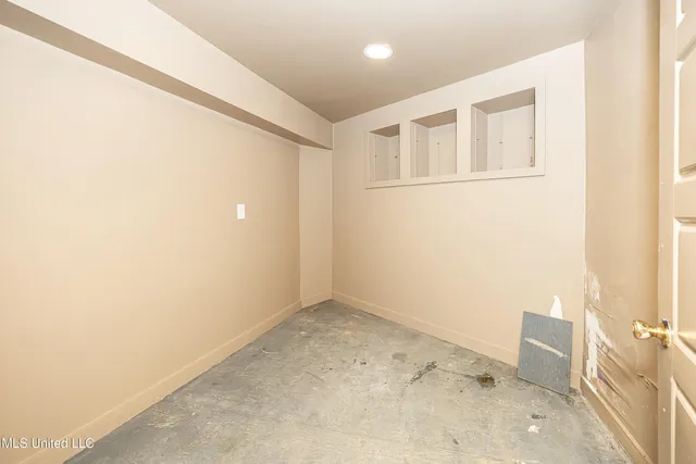 $1,500,000 | 132 Pine Drive, Ocean Springs, MS 39564