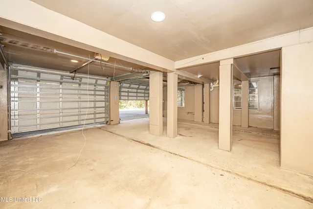 $1,500,000 | 132 Pine Drive, Ocean Springs, MS 39564