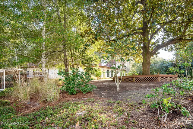 $1,500,000 | 132 Pine Drive, Ocean Springs, MS 39564