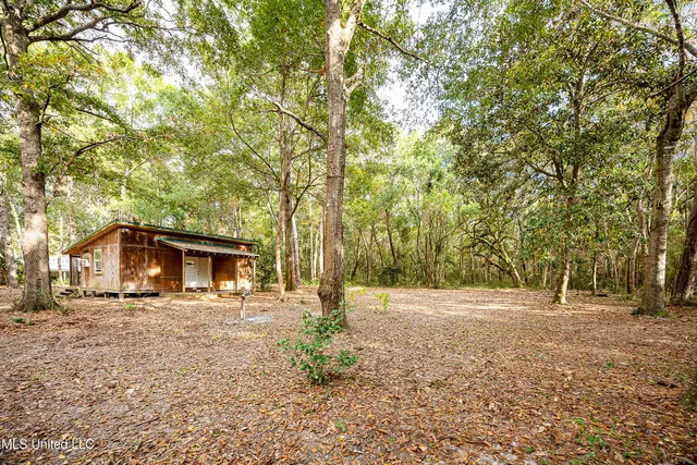 $1,500,000 | 132 Pine Drive, Ocean Springs, MS 39564