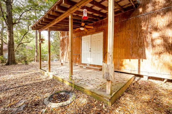$1,398,990 | 132 Pine Drive, Ocean Springs, MS 39564