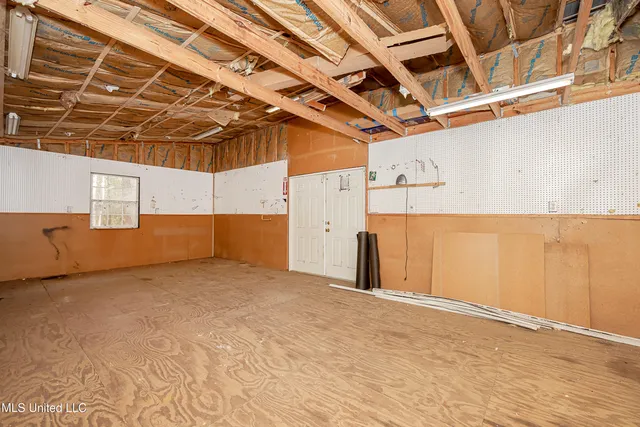 $1,500,000 | 132 Pine Drive, Ocean Springs, MS 39564