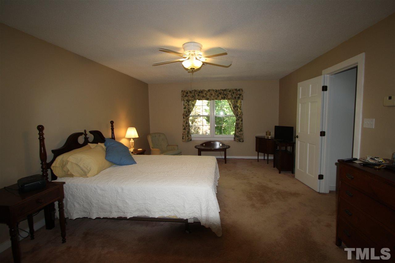8624 Langtree Lane Raleigh, NC 27613 - Photo 11 of 25