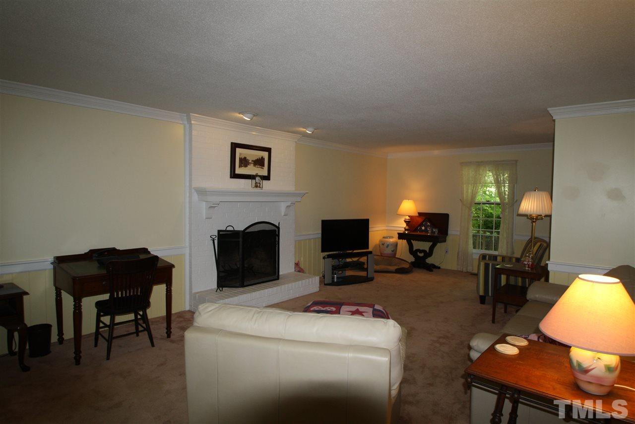 8624 Langtree Lane Raleigh, NC 27613 - Photo 5 of 25
