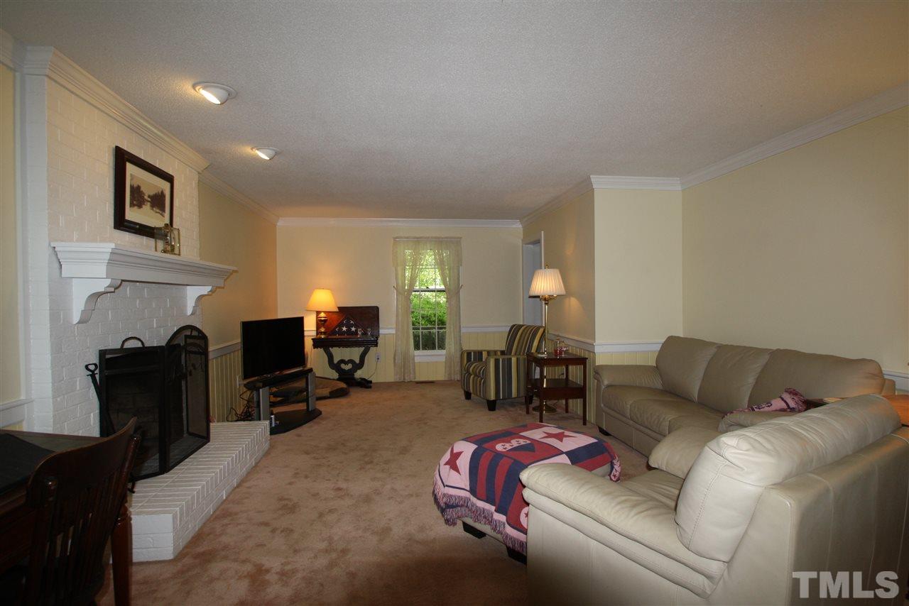 8624 Langtree Lane Raleigh, NC 27613 - Photo 6 of 25