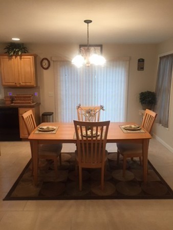 117 Gresham Street Springfield, MA 01119 - Photo 3 of 11 Gallery Image 3