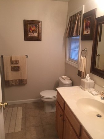 117 Gresham Street Springfield, MA 01119 - Photo 5 of 11 Gallery Image 5