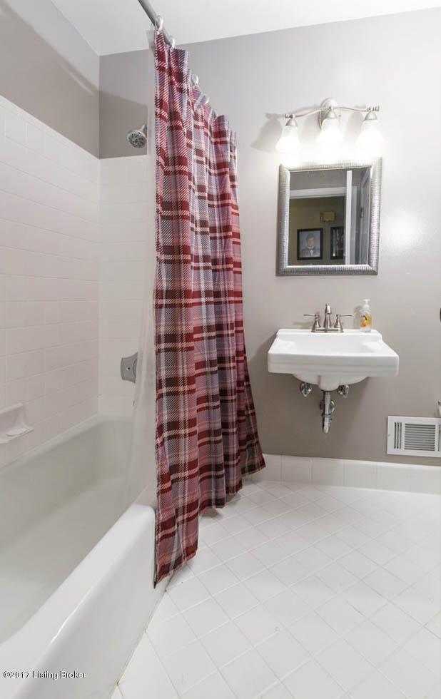 6512 Downs Branch Road Louisville, KY 40228 - Photo 23 of 35 RBP10898