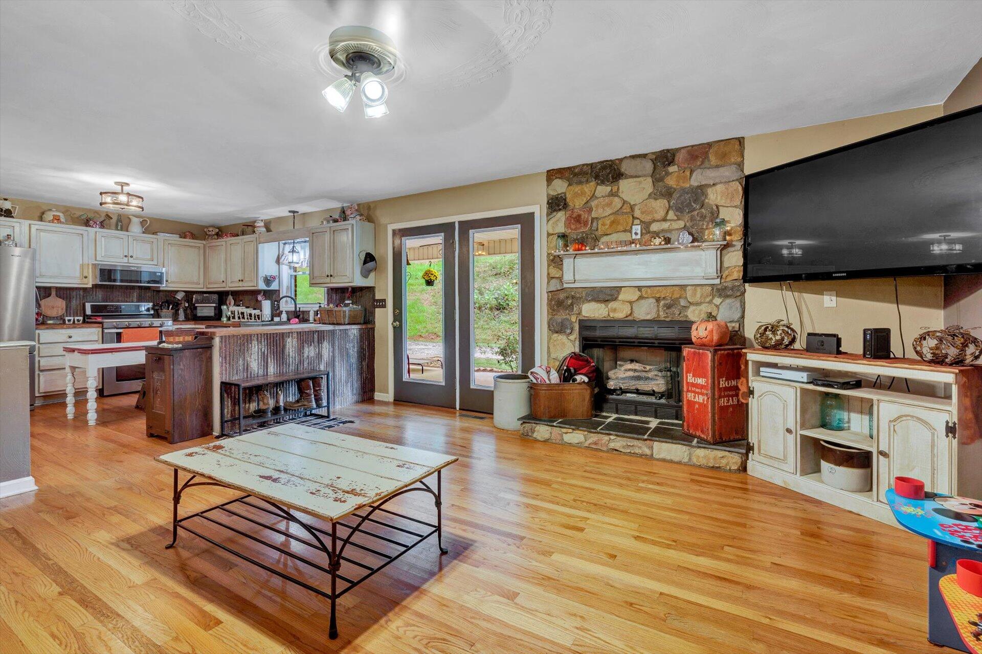 415 Eton Road Hardy, VA 24101 - Photo 20 of 44 a living room with furniture and a flat screen tv
