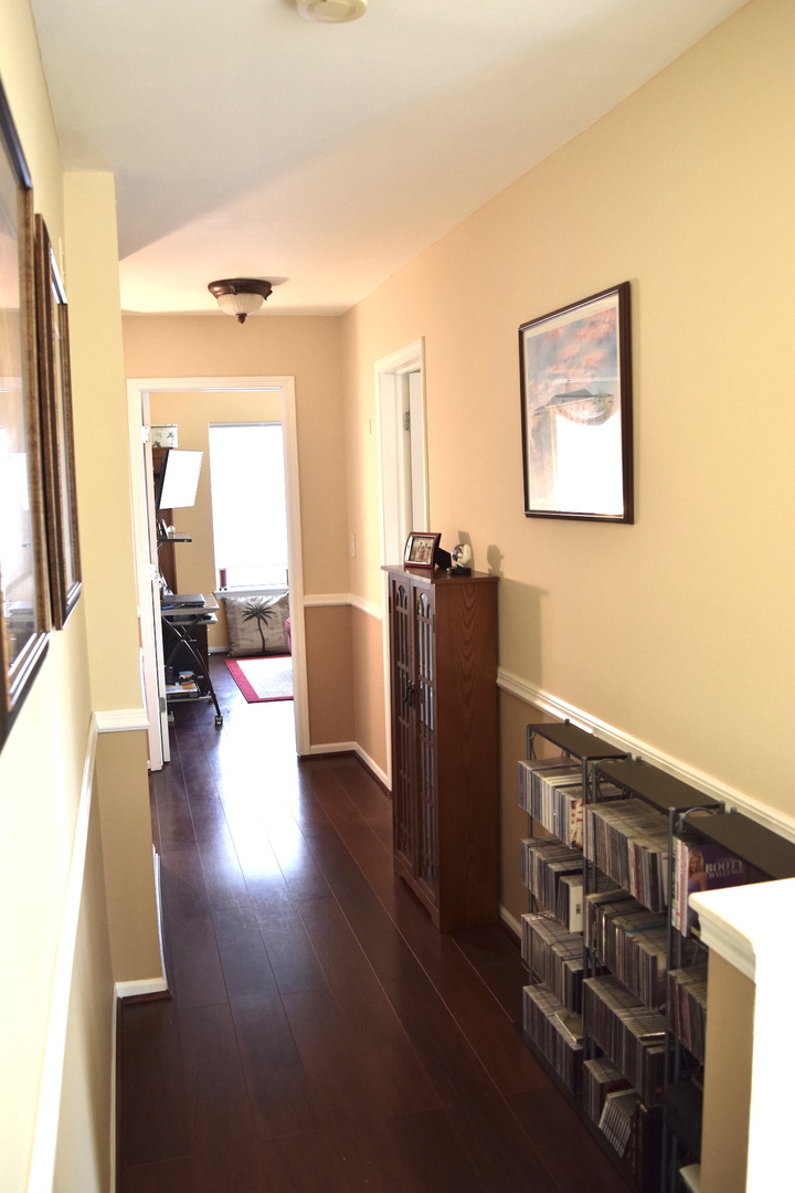 Undisclosed Address Elmhurst, IL 60126 - Photo 13 of 19