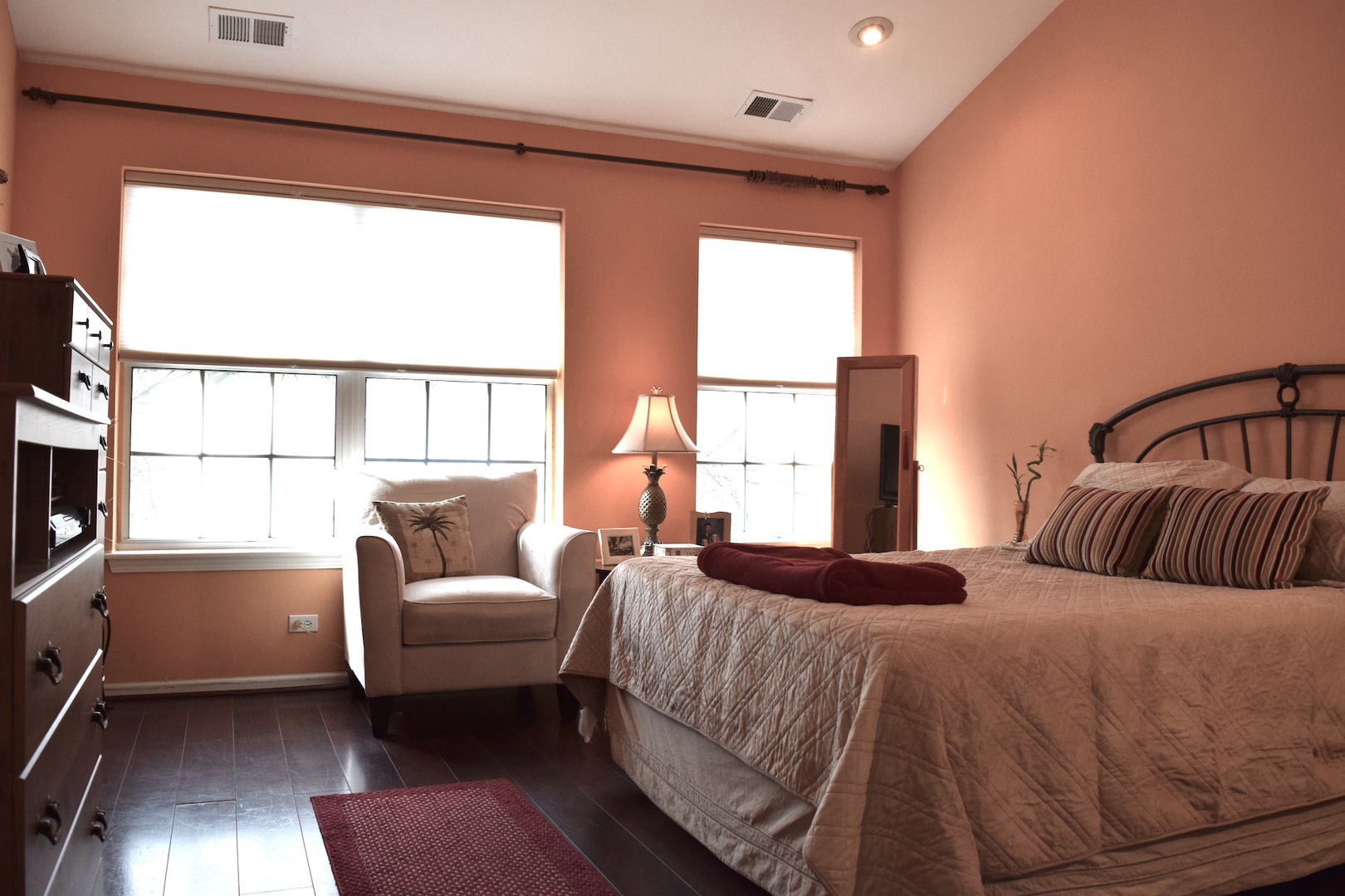 Undisclosed Address Elmhurst, IL 60126 - Photo 16 of 19