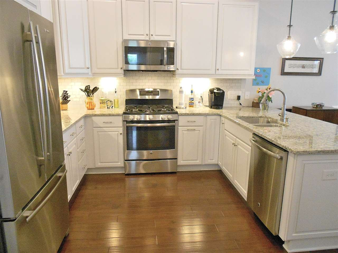 776 Fallon Grove Way Raleigh, NC 27608 - Photo 4 of 22 Photo 4