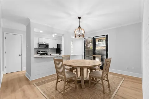 $355,000 | 5928 Sandhurst Lane, Unit 127, Dallas, TX 75206