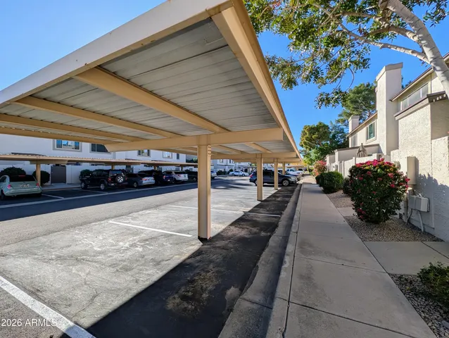 $1,898 | 4114 East Union Hills Drive, Unit 1225, Phoenix, AZ 85050